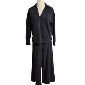 Adrianna Papell Black Stretch Basic Shirt And Cropped Pants Set